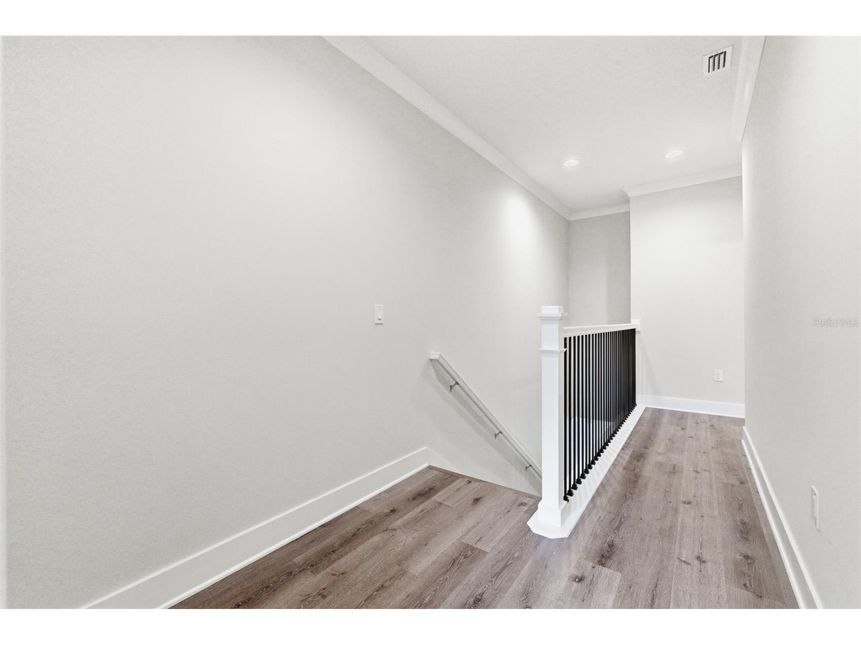 1225 Savona Drive NE Saint Petersburg FL 33702 TB8492787 image26