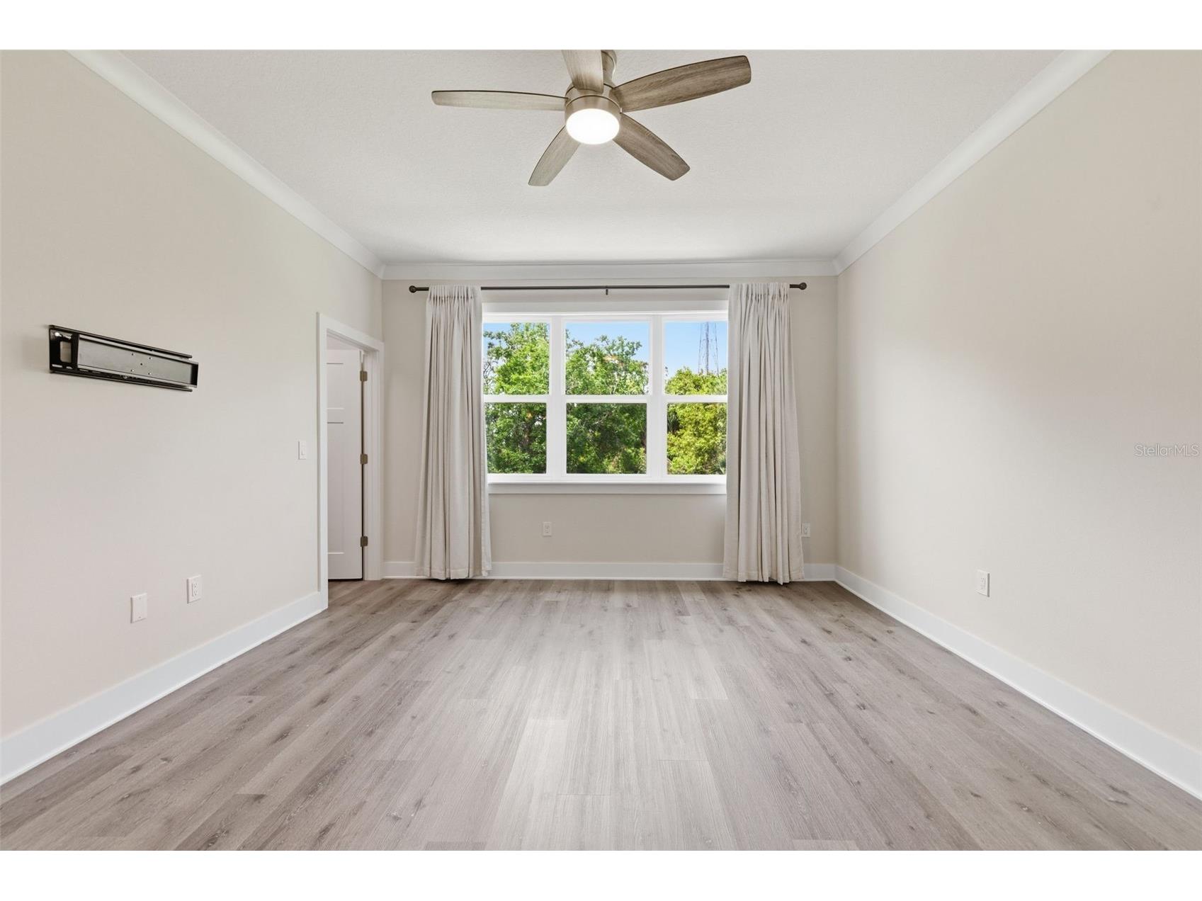 1225 Savona Drive NE Saint Petersburg FL 33702 TB8492787 image27