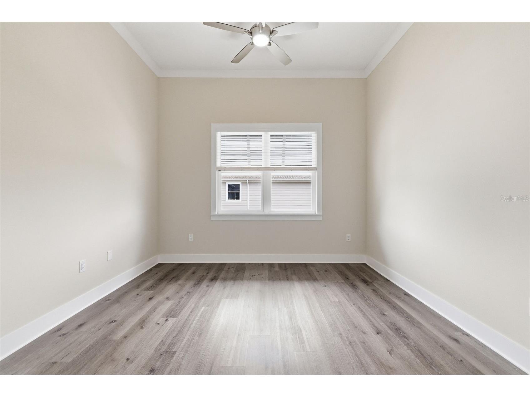 1225 Savona Drive NE Saint Petersburg FL 33702 TB8492787 image32