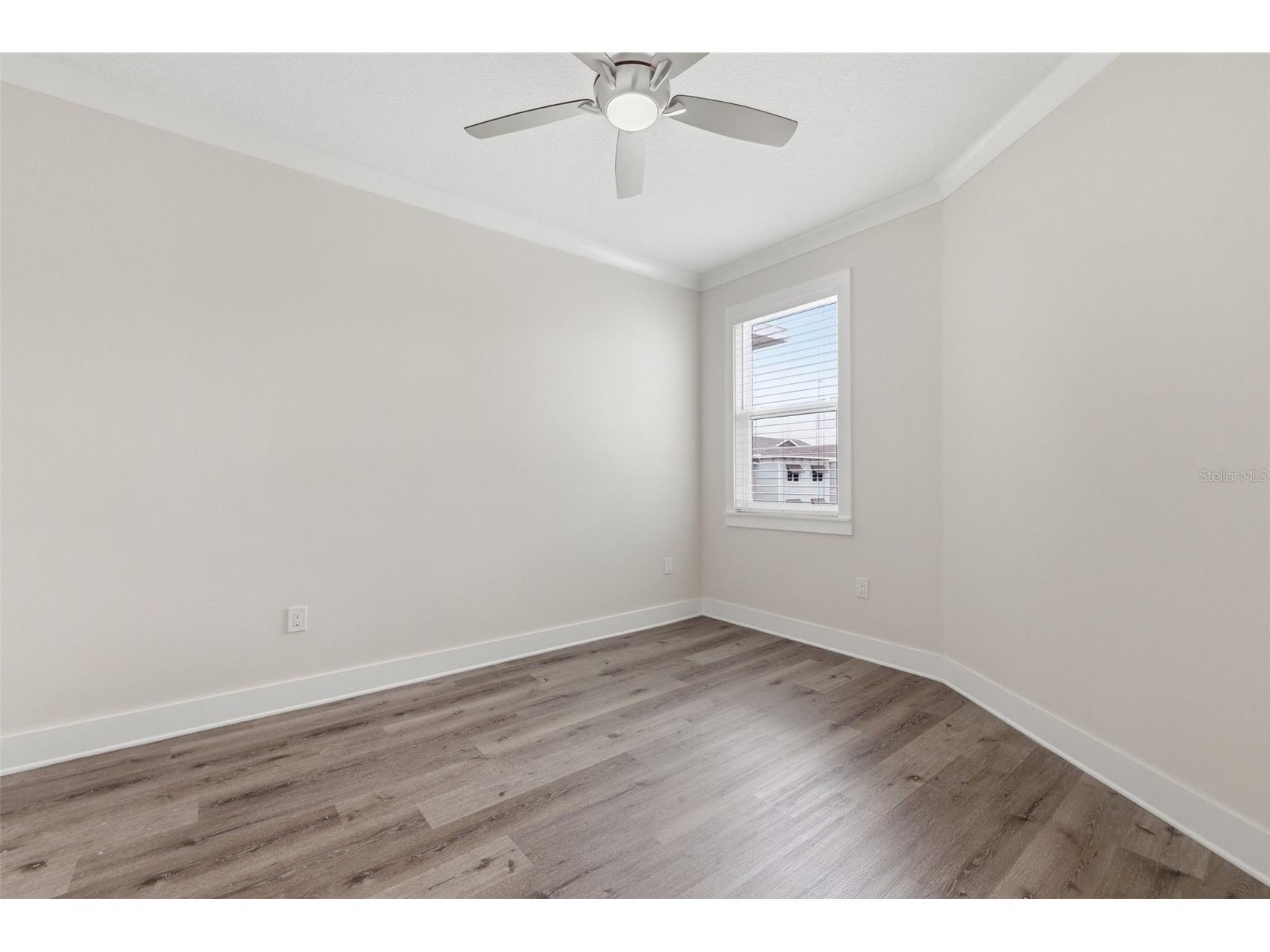 1225 Savona Drive NE Saint Petersburg FL 33702 TB8492787 image36