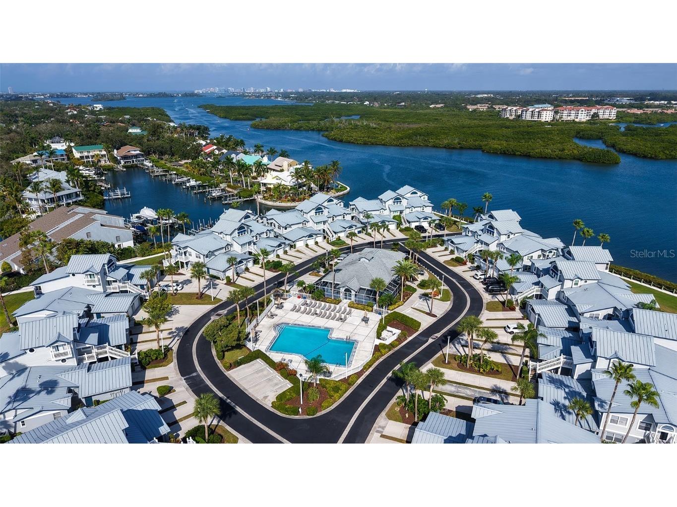 1225 Siesta Bayside Drive #1225B Sarasota FL 34242 - INTERCOASTAL / GULF OF MEXICO A4674282 image3