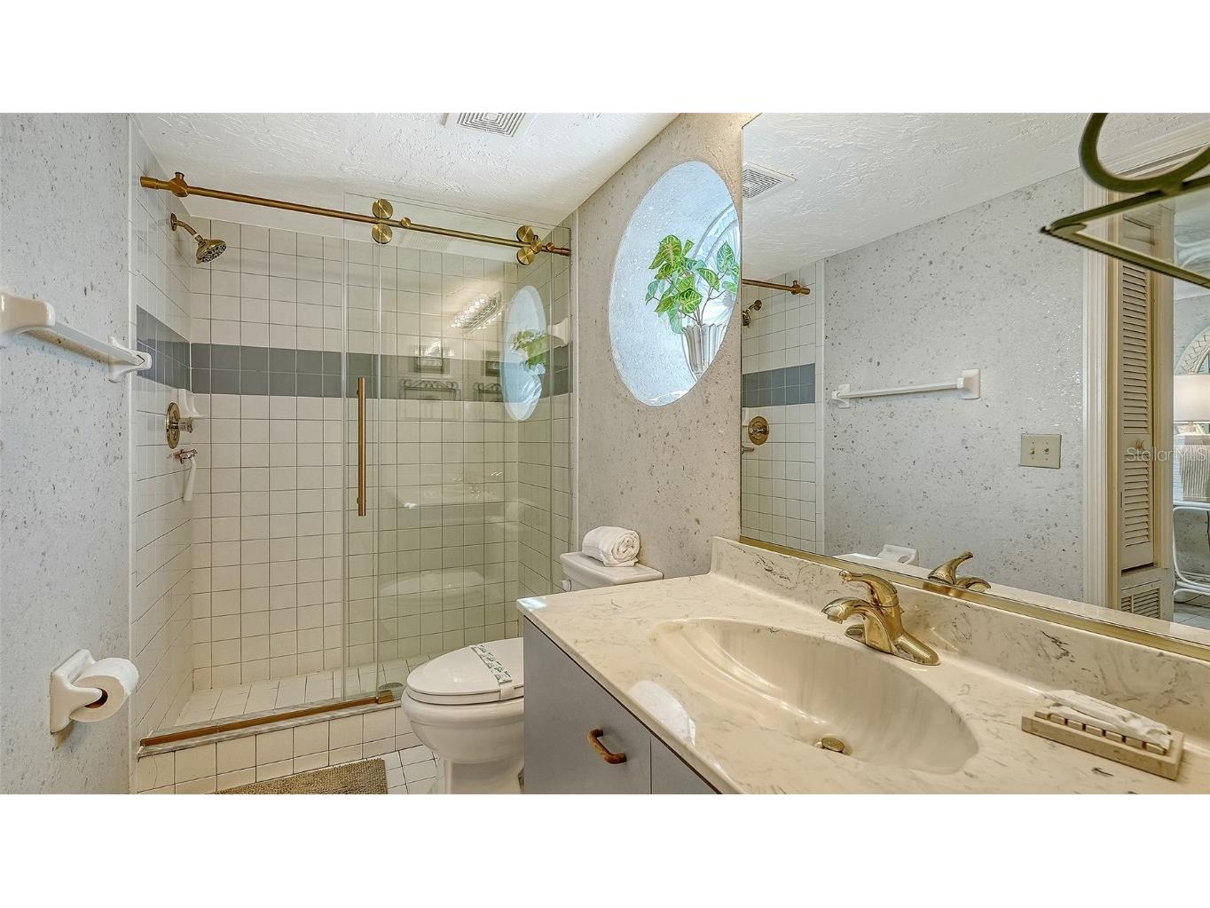 1225 Siesta Bayside Drive #1225B Sarasota FL 34242 - INTERCOASTAL / GULF OF MEXICO A4674282 image30