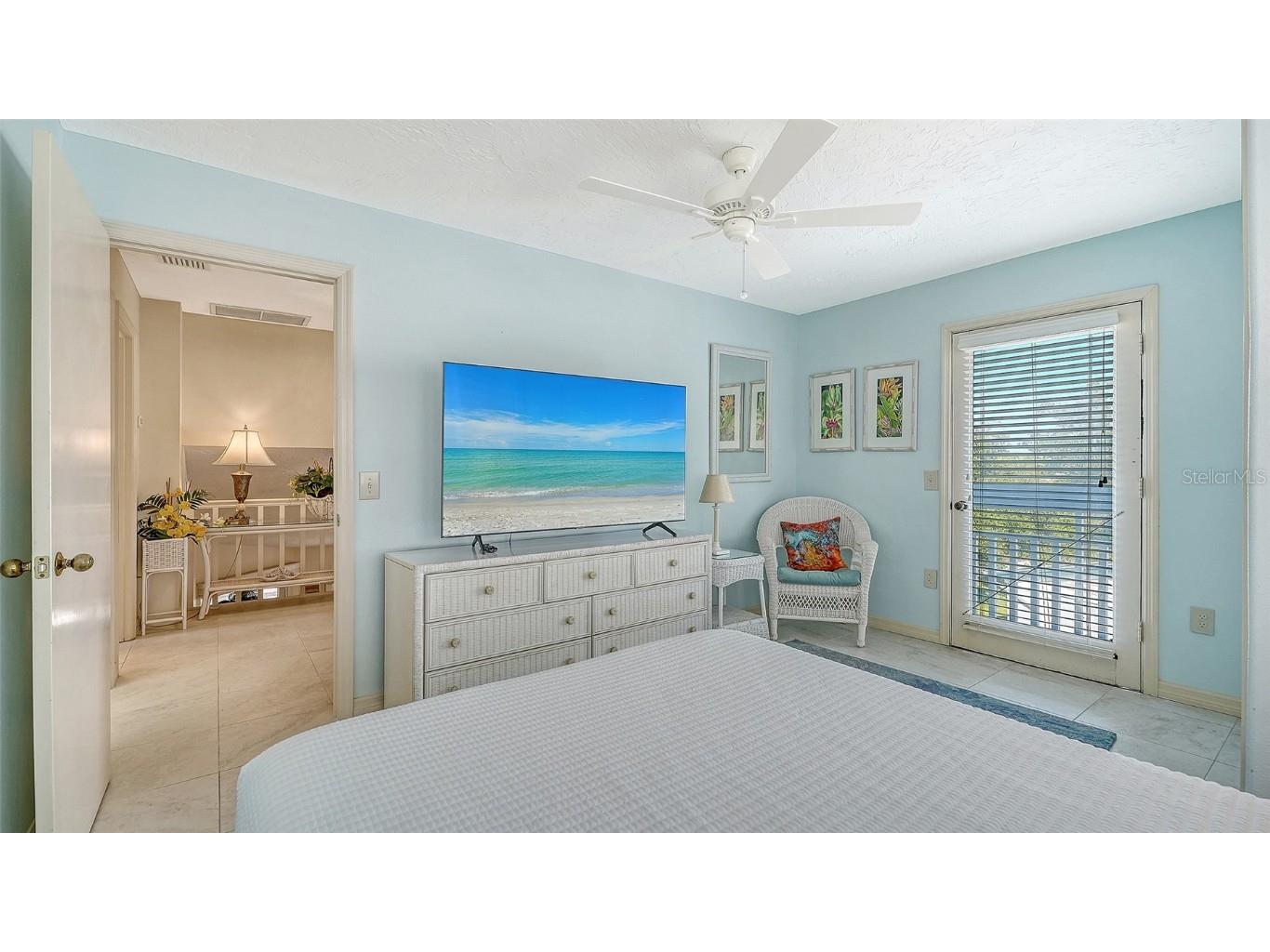 1225 Siesta Bayside Drive #1225B Sarasota FL 34242 - INTERCOASTAL / GULF OF MEXICO A4674282 image39