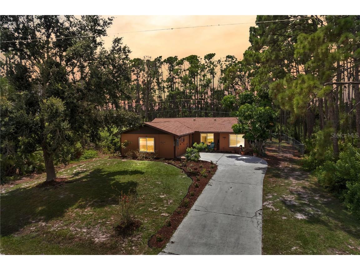 12255 Chamberlain Boulevard Port Charlotte FL 33953 C7478576 image1