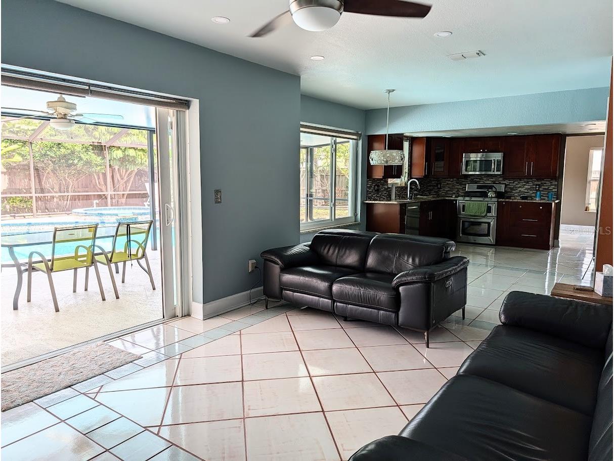 12258 92nd Street Largo FL 33773 TB8496646 image23