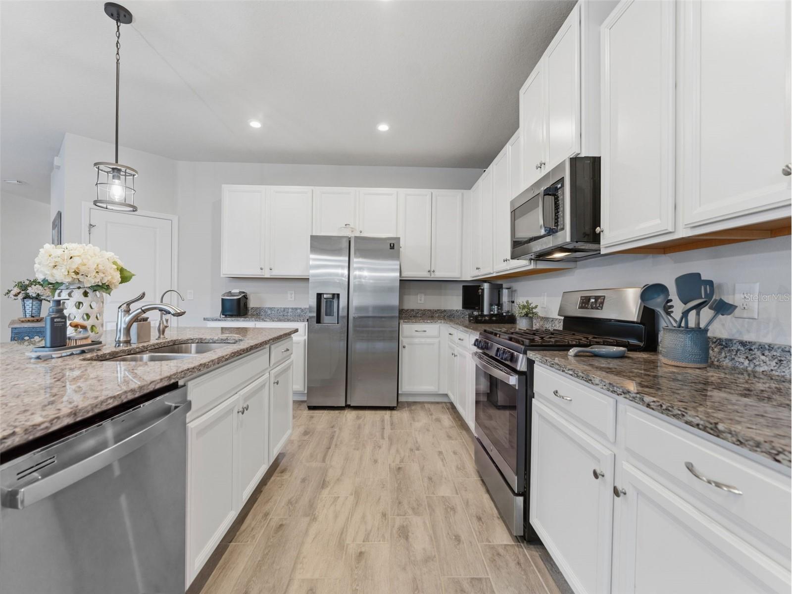 12259 Blue Pacific Drive Riverview FL 33579 A4693119 image10