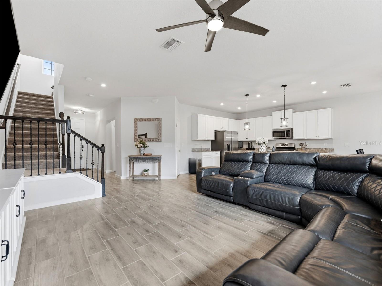 12259 Blue Pacific Drive Riverview FL 33579 A4693119 image5