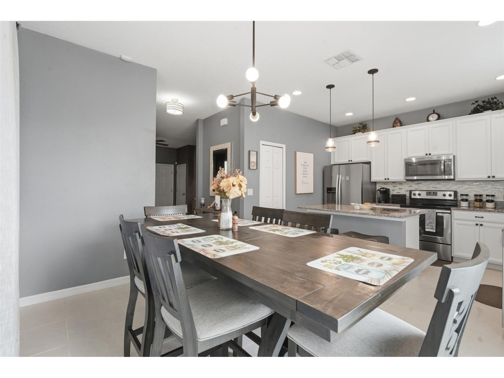 1226 E 10th Street Apopka FL 32703 O6398605 image15