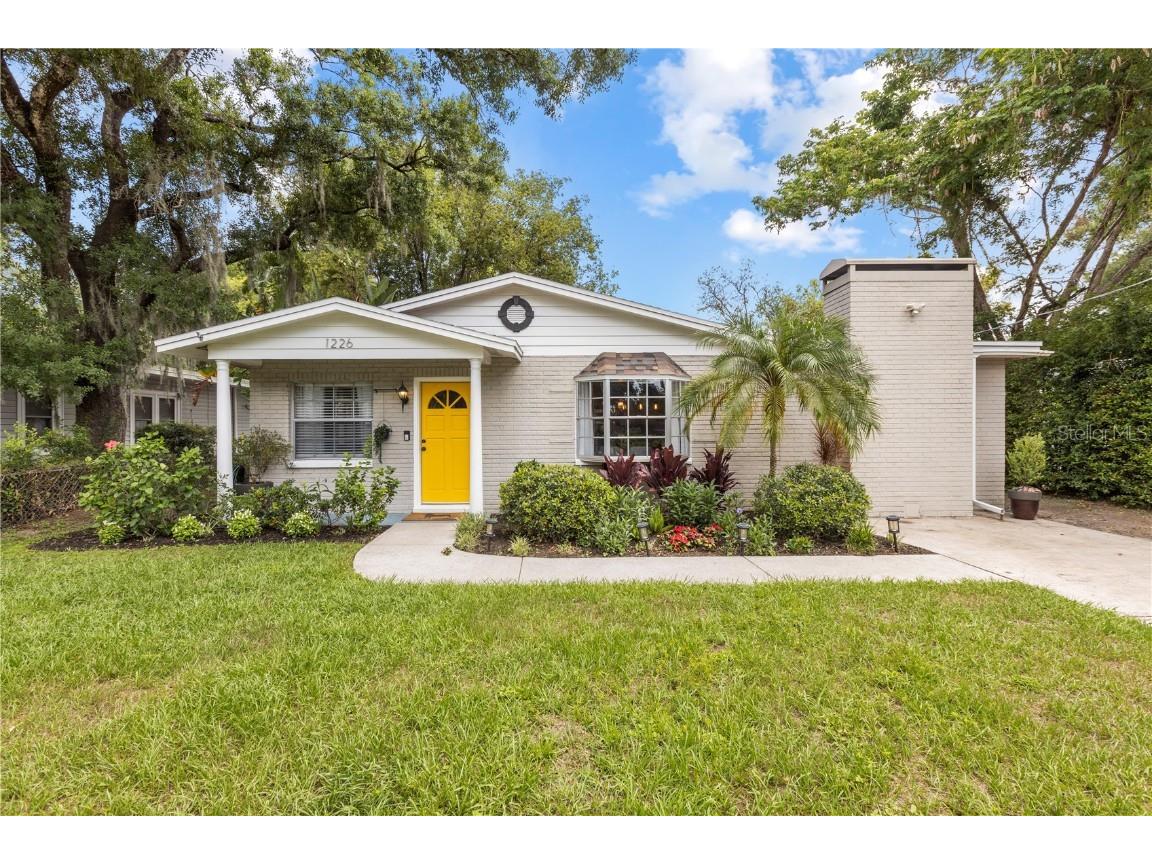 1226 E Henry Avenue Tampa FL 33604 TB8395302 image1