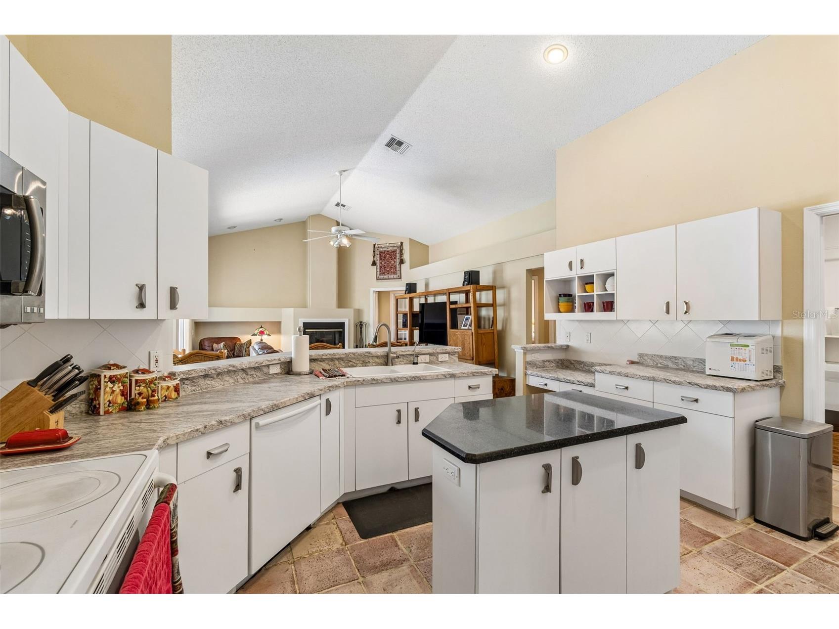 1226 Hoversham Drive New Port Richey FL 34655 W7886353 image27
