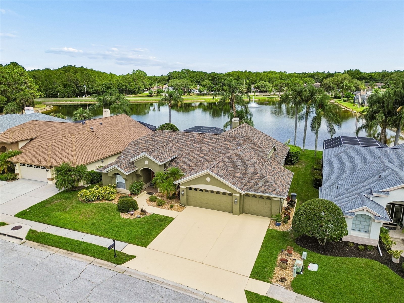 1226 Hoversham Drive New Port Richey FL 34655 W7886353 image4