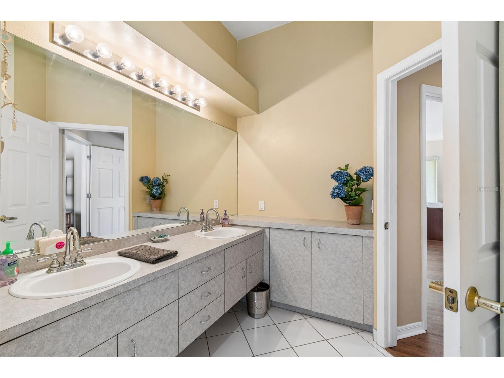 1226 Hoversham Drive New Port Richey FL 34655 W7886353 image47