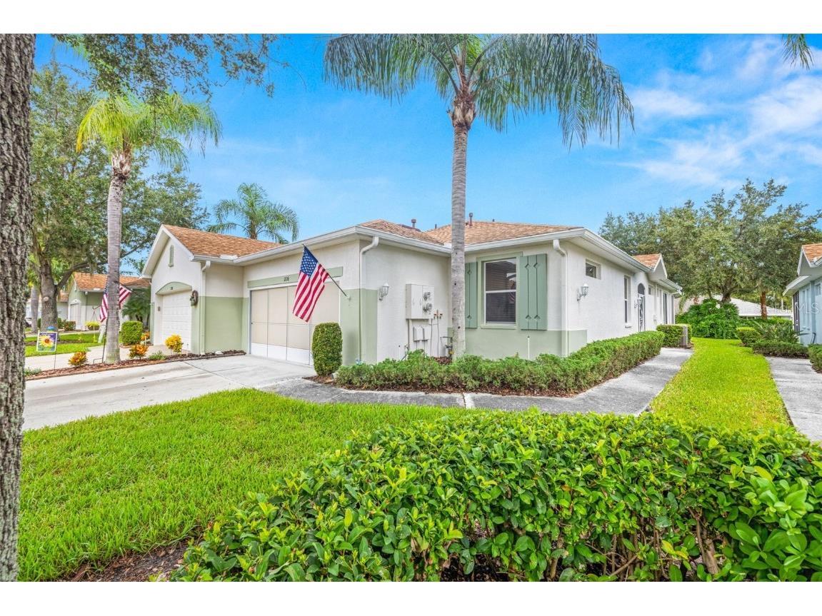 1226 Huntington Greens Drive Sun City Center FL 33573 TB8422018 image2