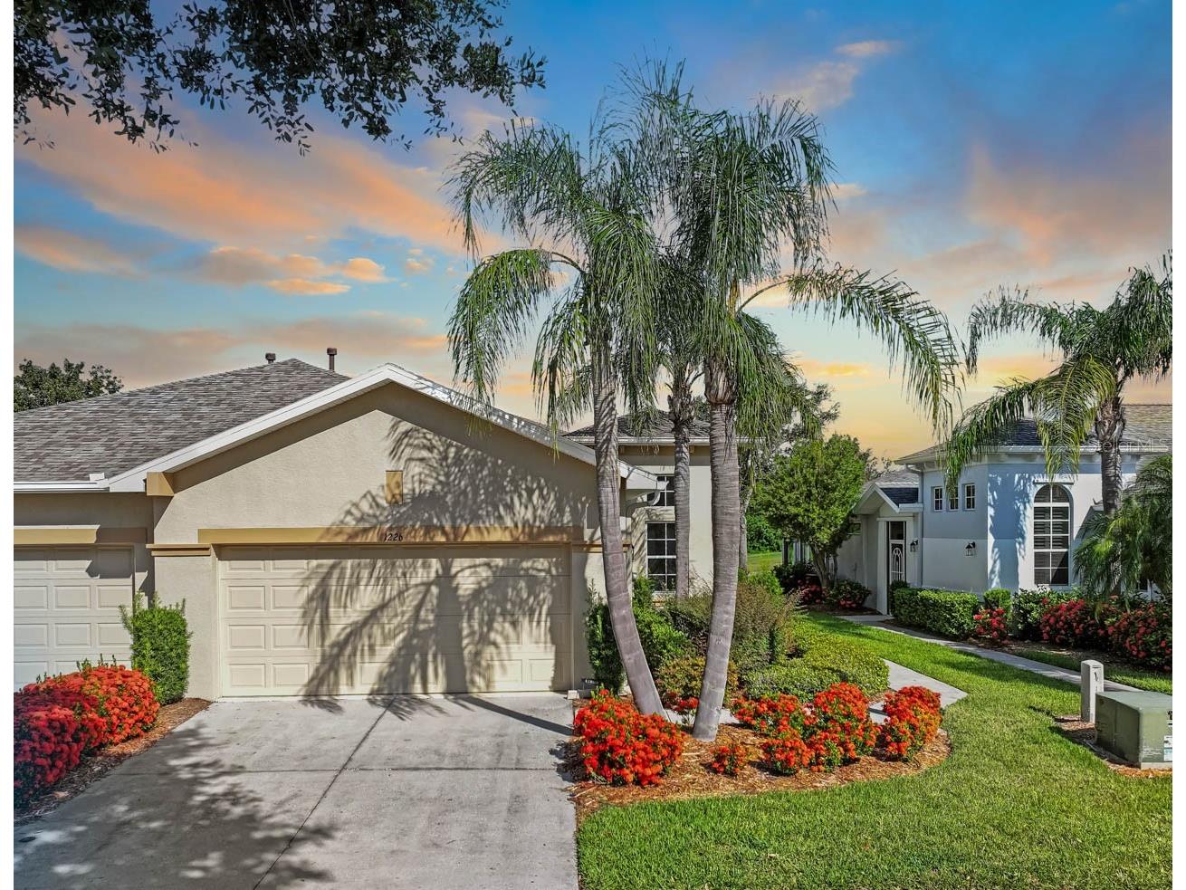 1226 Lyndhurst Greens Drive #11 Sun City Center FL 33573 TB8458360 image1