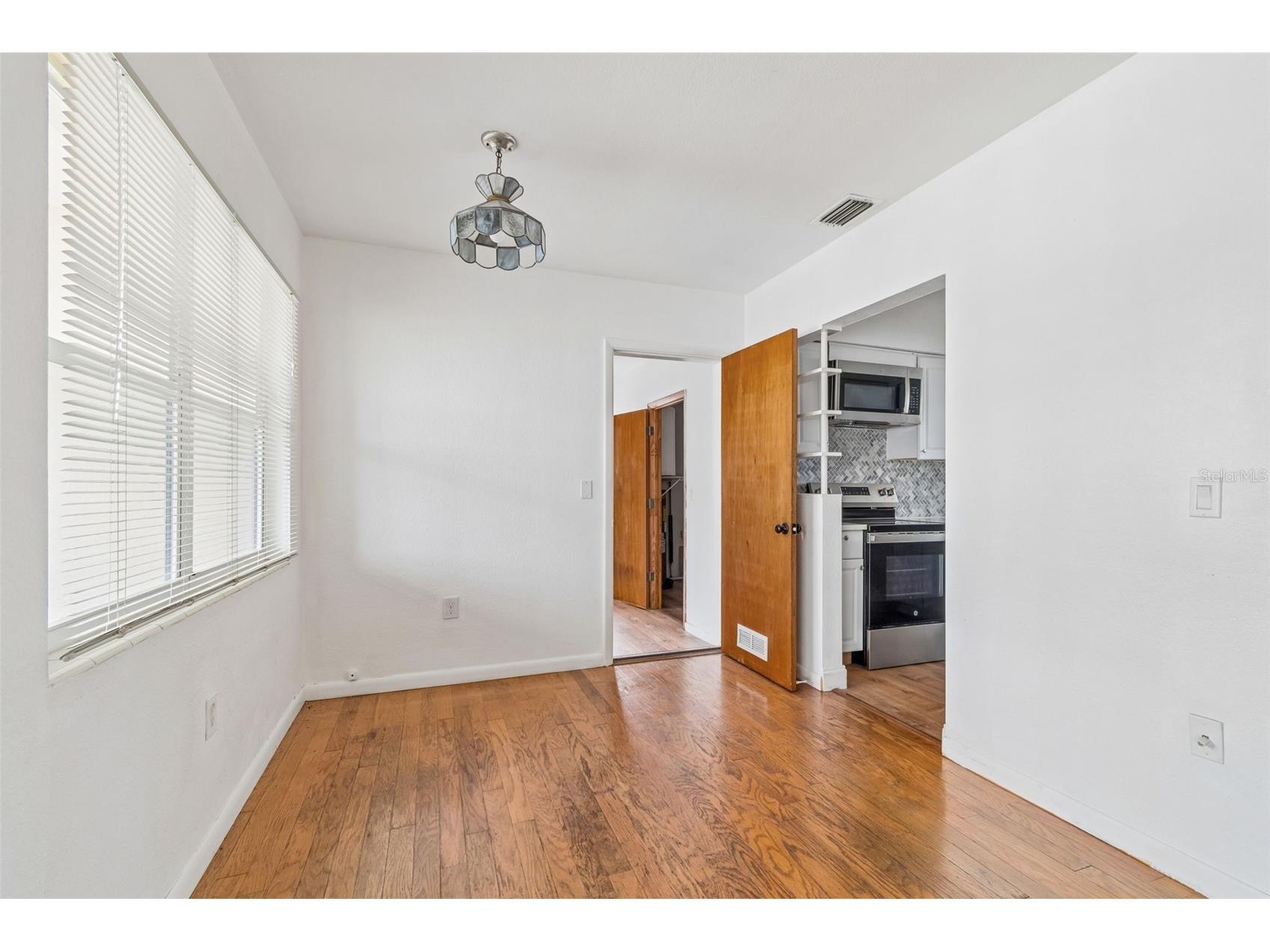 1226 Magnolia Drive Clearwater FL 33756 TB8496324 image14
