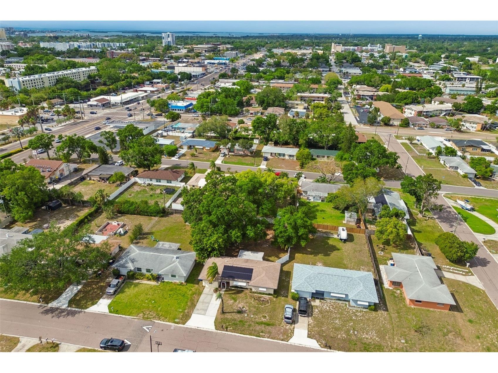 1226 Magnolia Drive Clearwater FL 33756 TB8496324 image58