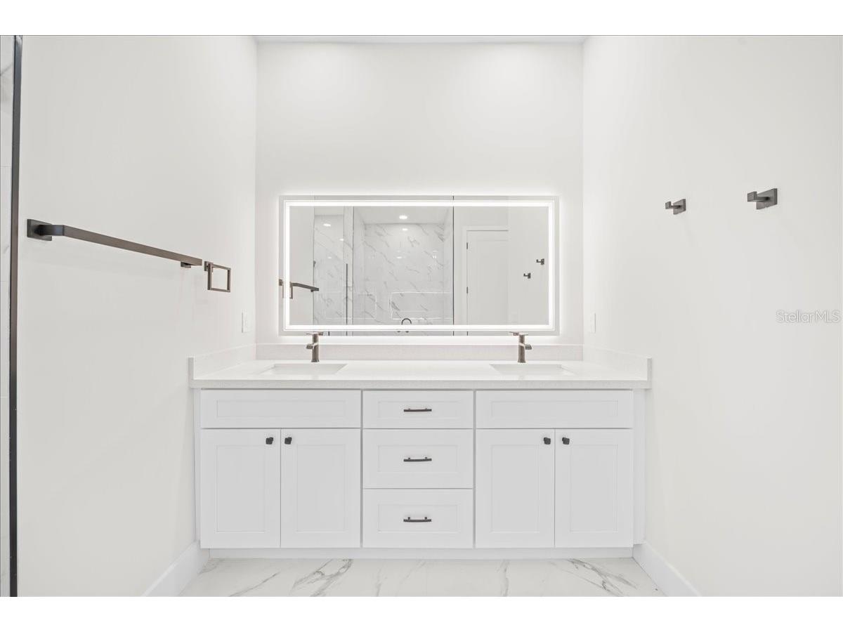 1226 NE 5th Place Cape Coral FL 33909 A4695189 image22