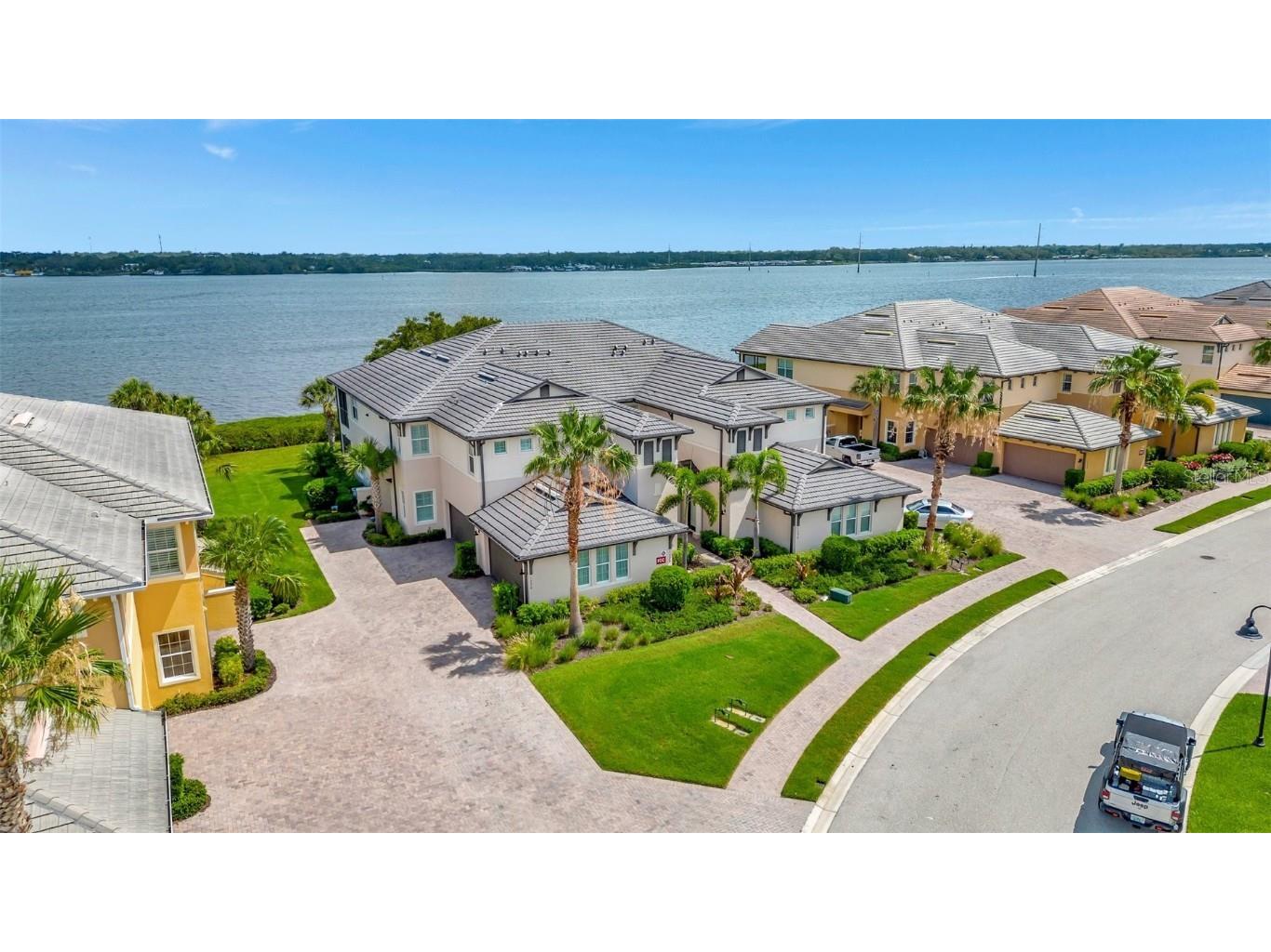 1226 Riverscape Street #1226 Bradenton FL 34208 - MANATEE RIVER A4572917 image1