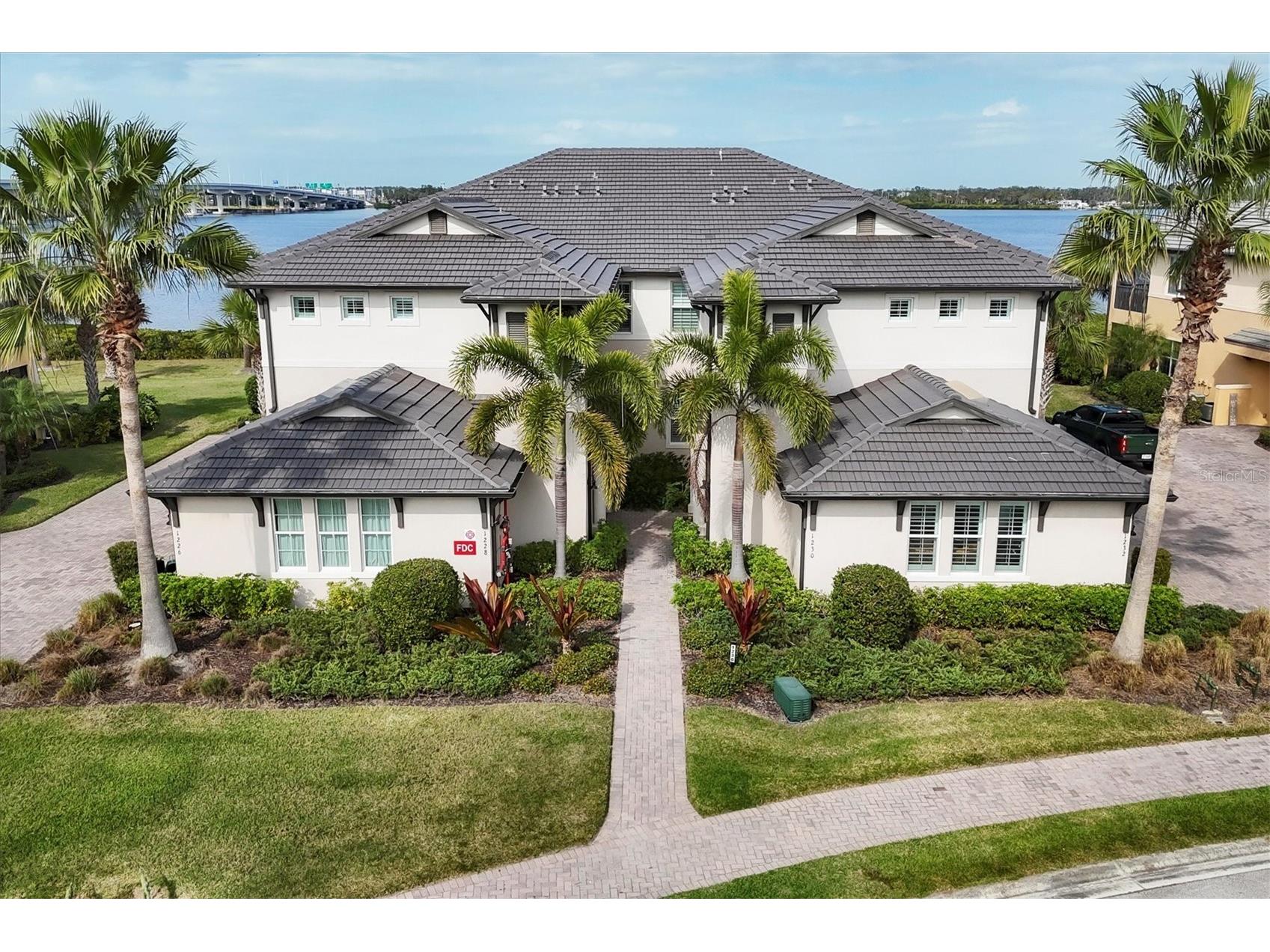 1226 Riverscape Street Bradenton FL 34208 - MANATEE RIVER A4679068 image1