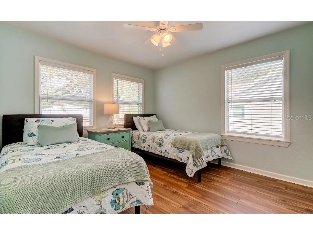 1226 Sedeeva Circle S Clearwater FL 33755 TB8516547 image15