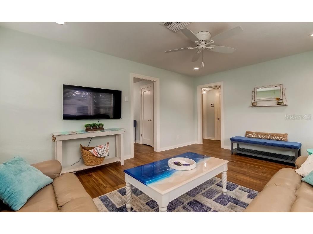 1226 Sedeeva Circle S Clearwater FL 33755 TB8516547 image6
