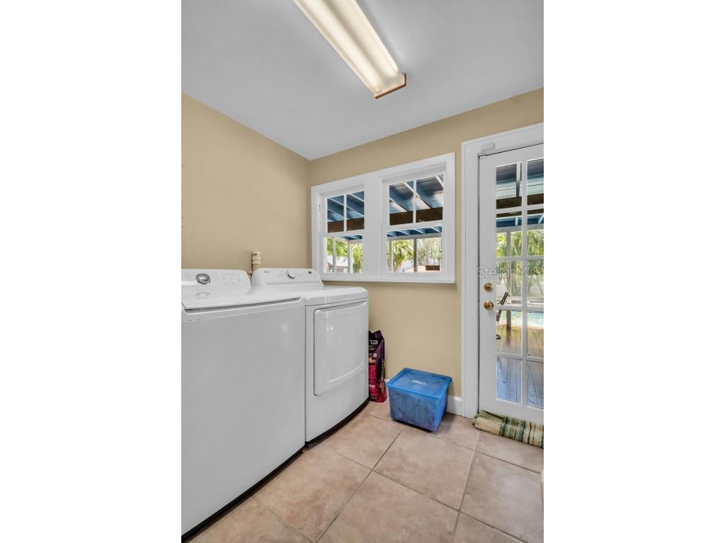 1226 Serpentine Drive S Saint Petersburg FL 33705 TB8441721 image20