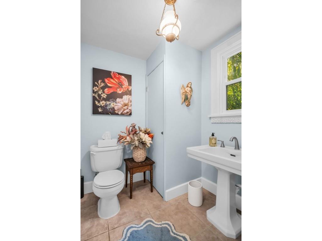 1226 Serpentine Drive S Saint Petersburg FL 33705 TB8441721 image21