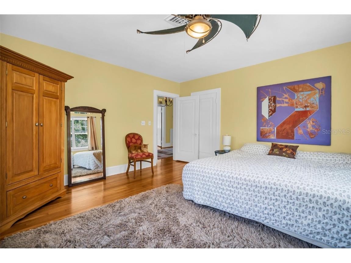 1226 Serpentine Drive S Saint Petersburg FL 33705 TB8441721 image34