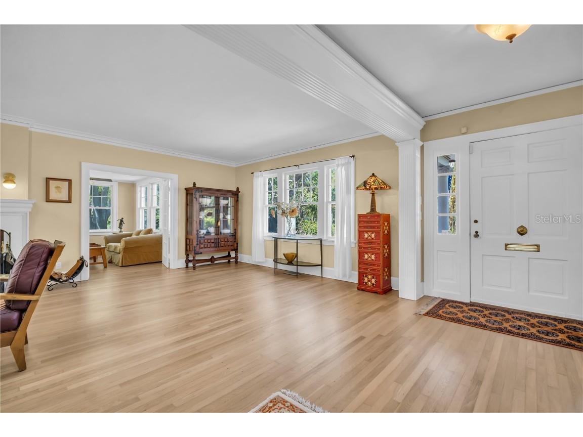 1226 Serpentine Drive S Saint Petersburg FL 33705 TB8441721 image5