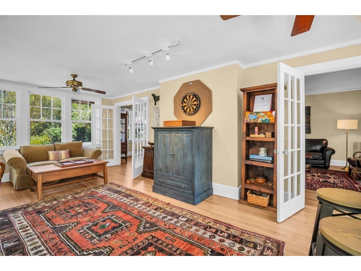 1226 Serpentine Drive S Saint Petersburg FL 33705 TB8441721 image7