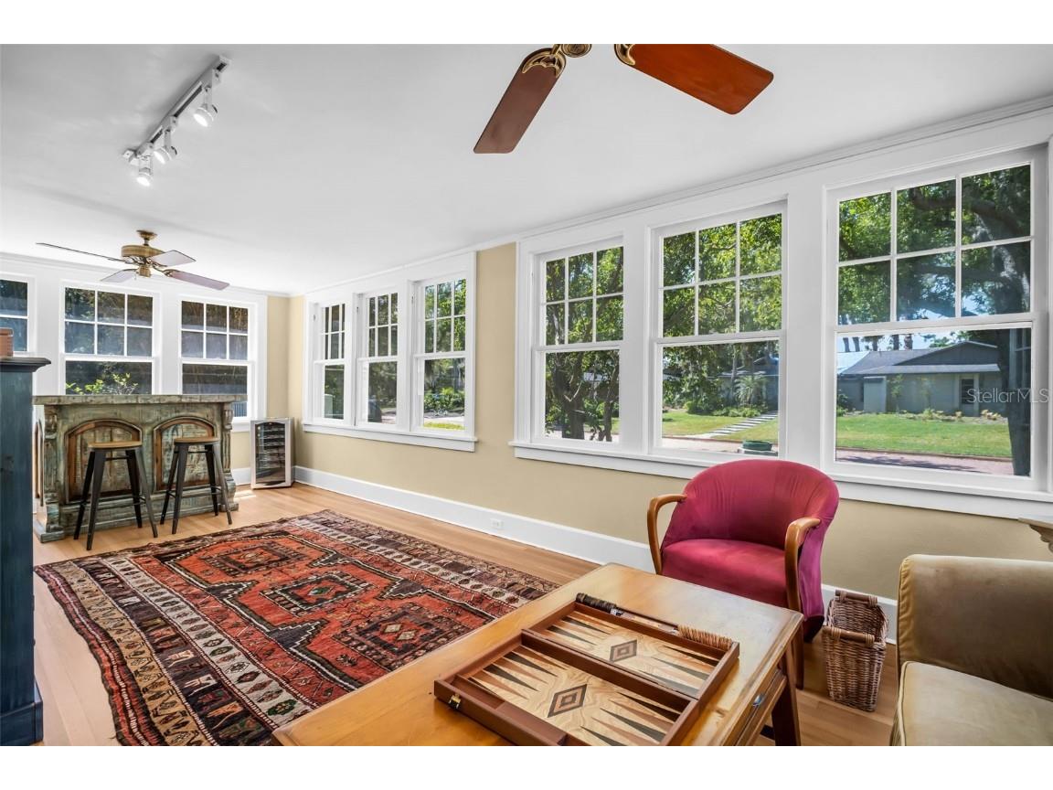 1226 Serpentine Drive S Saint Petersburg FL 33705 TB8441721 image8