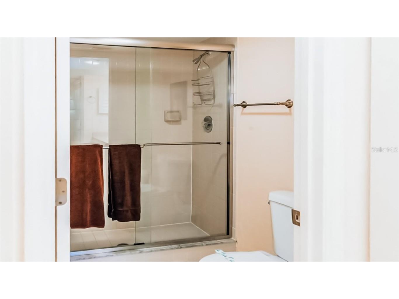 1226 Siesta Bayside Drive #1226-C Sarasota FL 34242 A4588734 image14