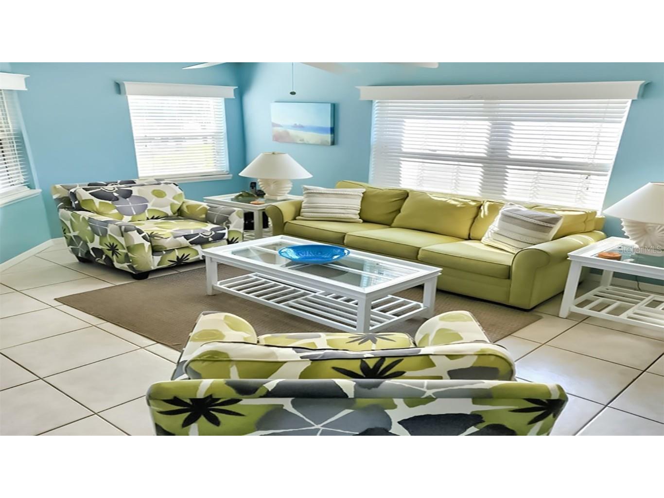 1226 Siesta Bayside Drive #1226-C Sarasota FL 34242 A4588734 image2