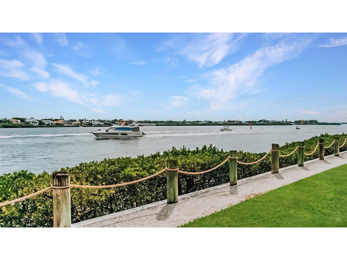 1226 Siesta Bayside Drive #1226-C Sarasota FL 34242 A4588734 image23
