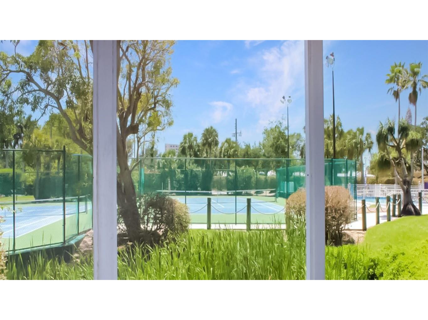 1226 Siesta Bayside Drive #1226-C Sarasota FL 34242 A4588734 image3