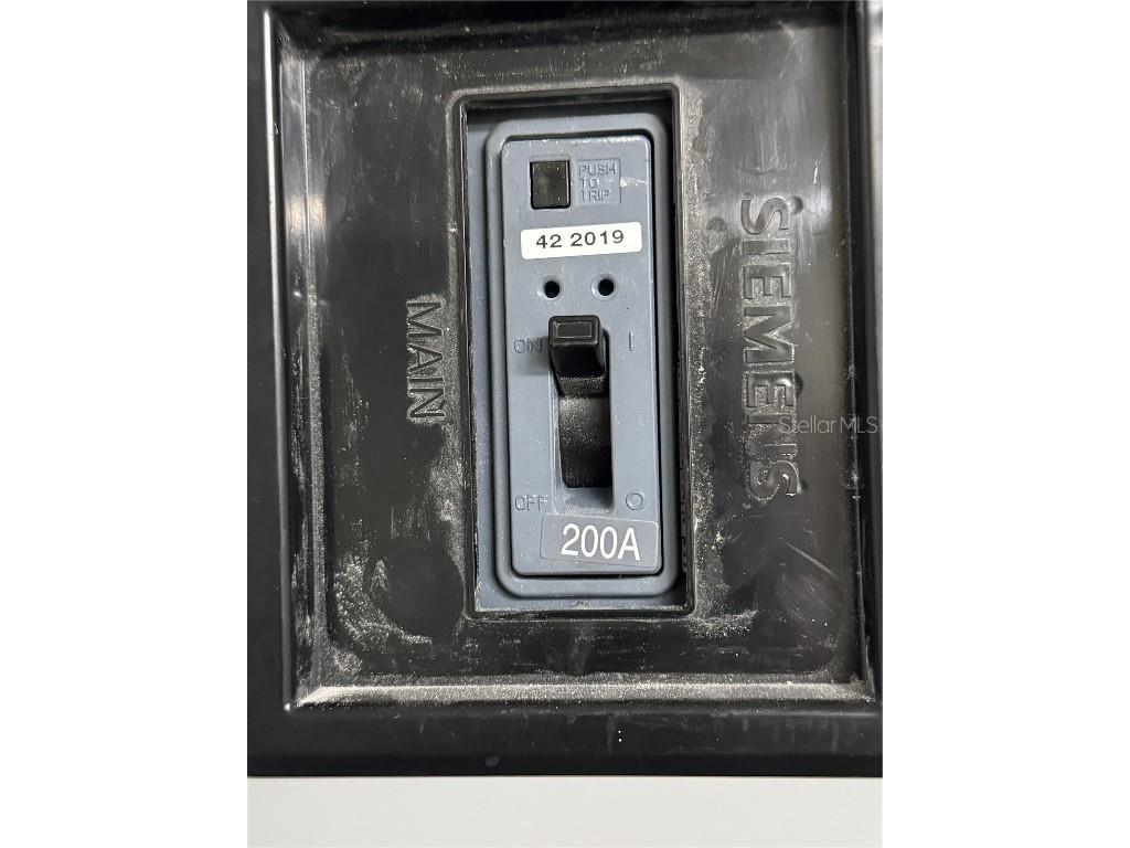 1226 W University Avenue Gainesville FL 32601 GC532690 image10