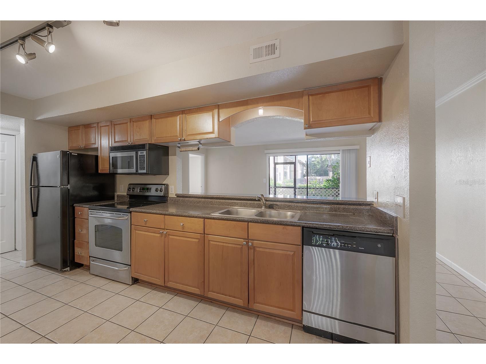 12261 Sailwinds Drive #103 Largo FL 33773 TB8429118 image6