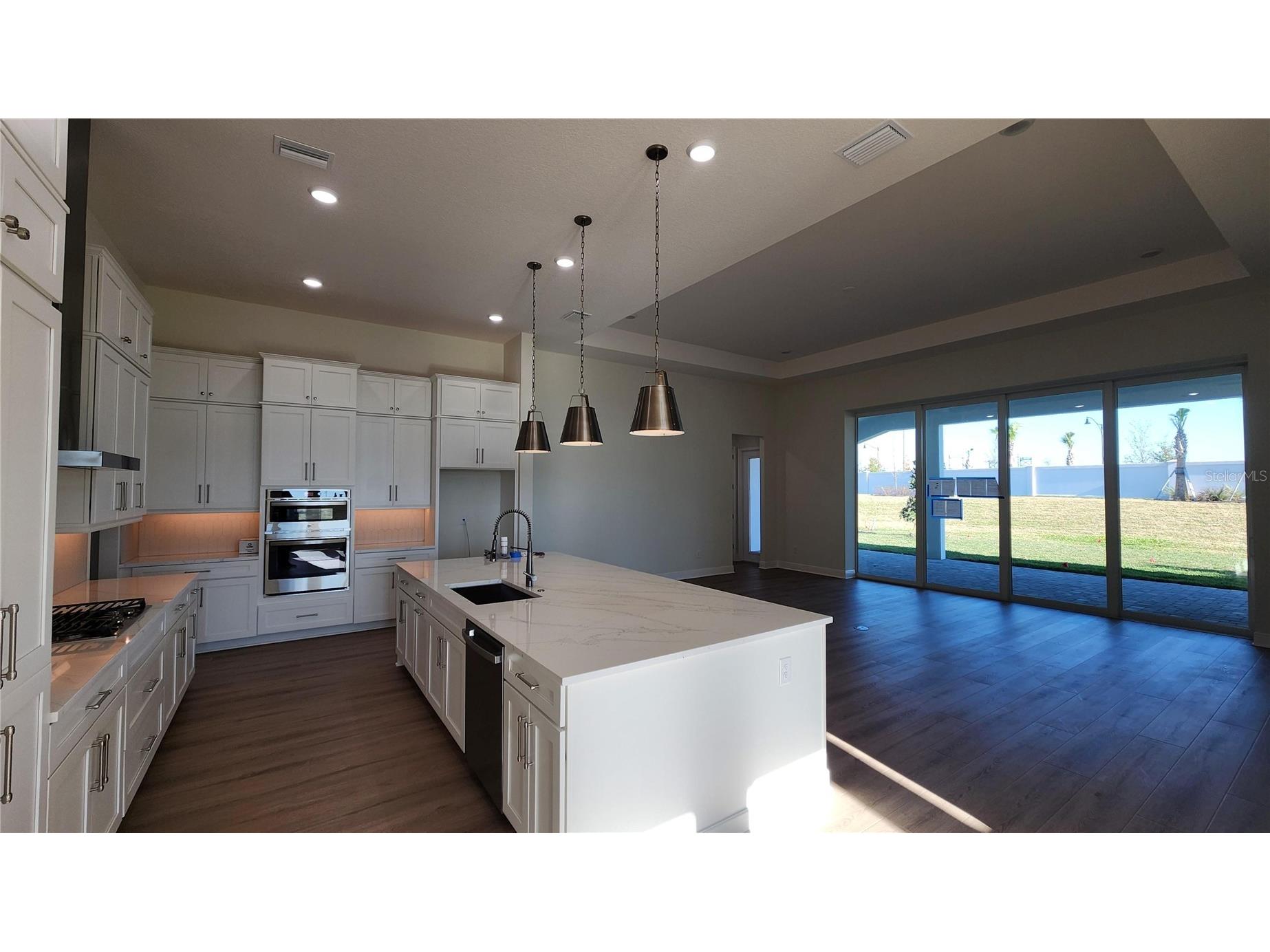 12263 Falling Leaf Place Venice FL 34293 O6378580 image2