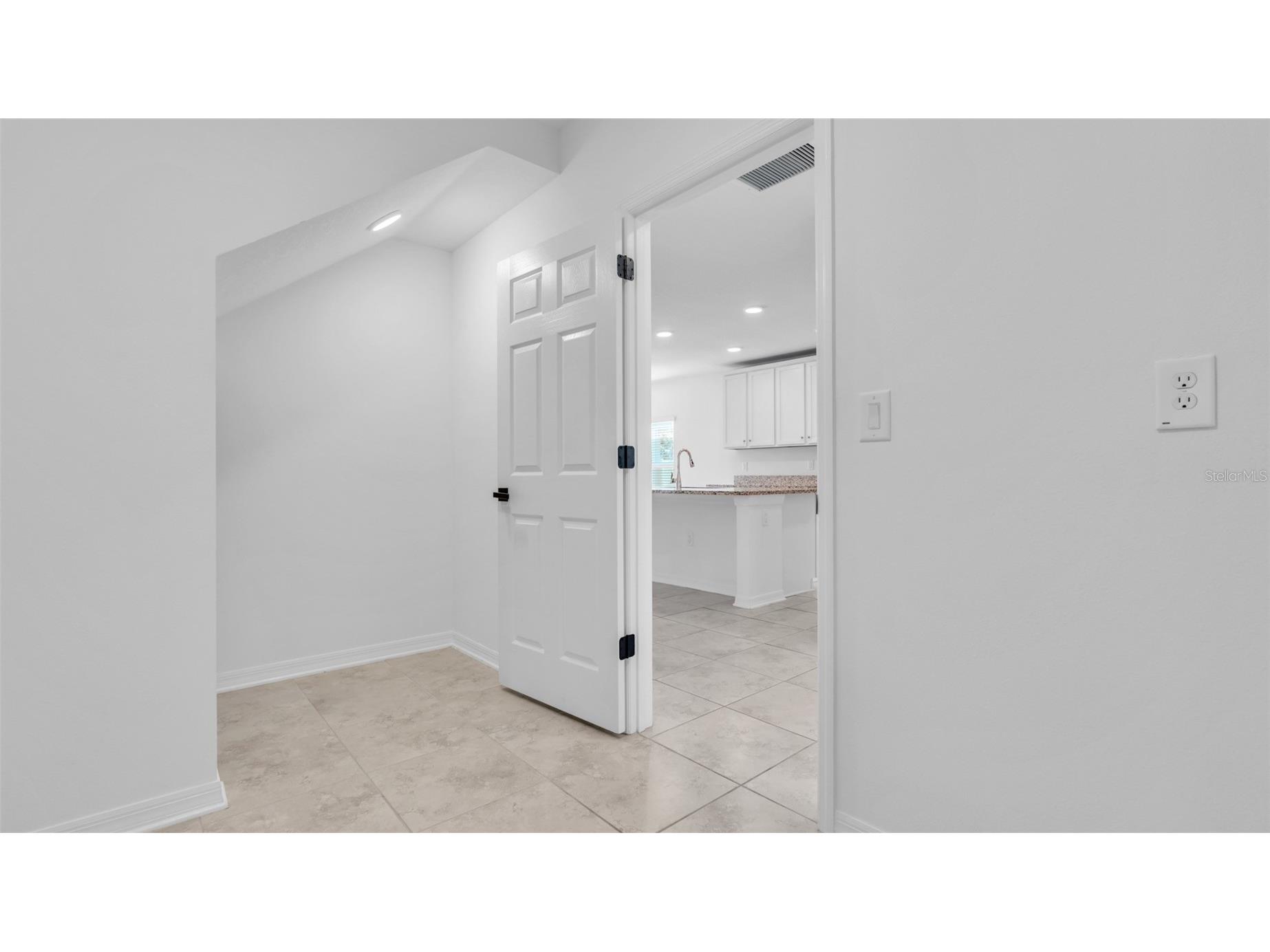 12264 Hilltop Farms Drive Dade City FL 33525 TB8463246 image78