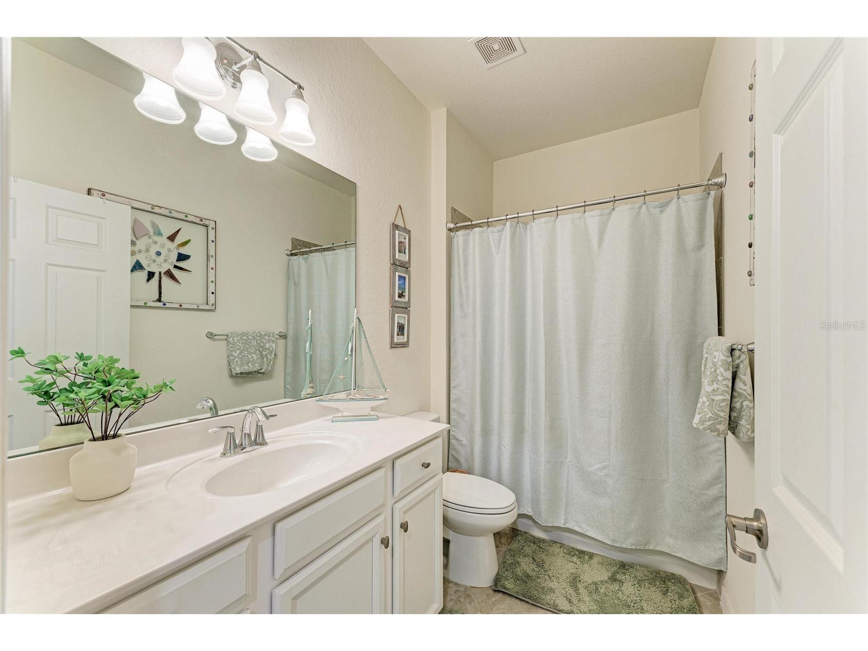 12265 Amica Loop Venice FL 34293 A4693227 image44