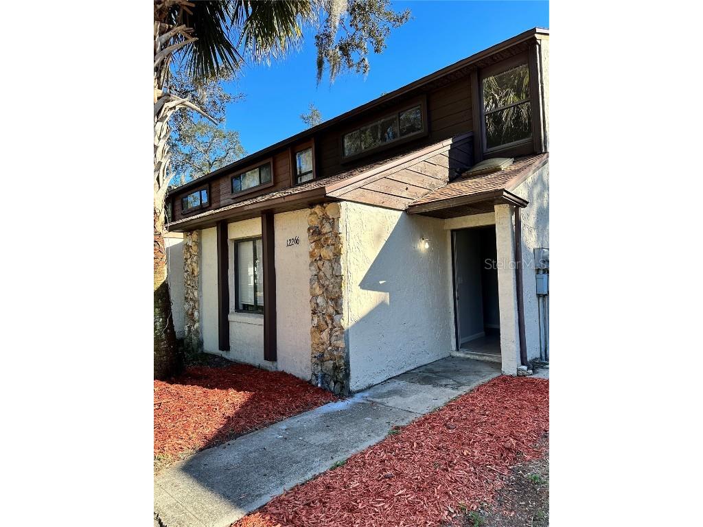 12266 Fox Hound Lane Orlando FL 32826 O6180669 image1