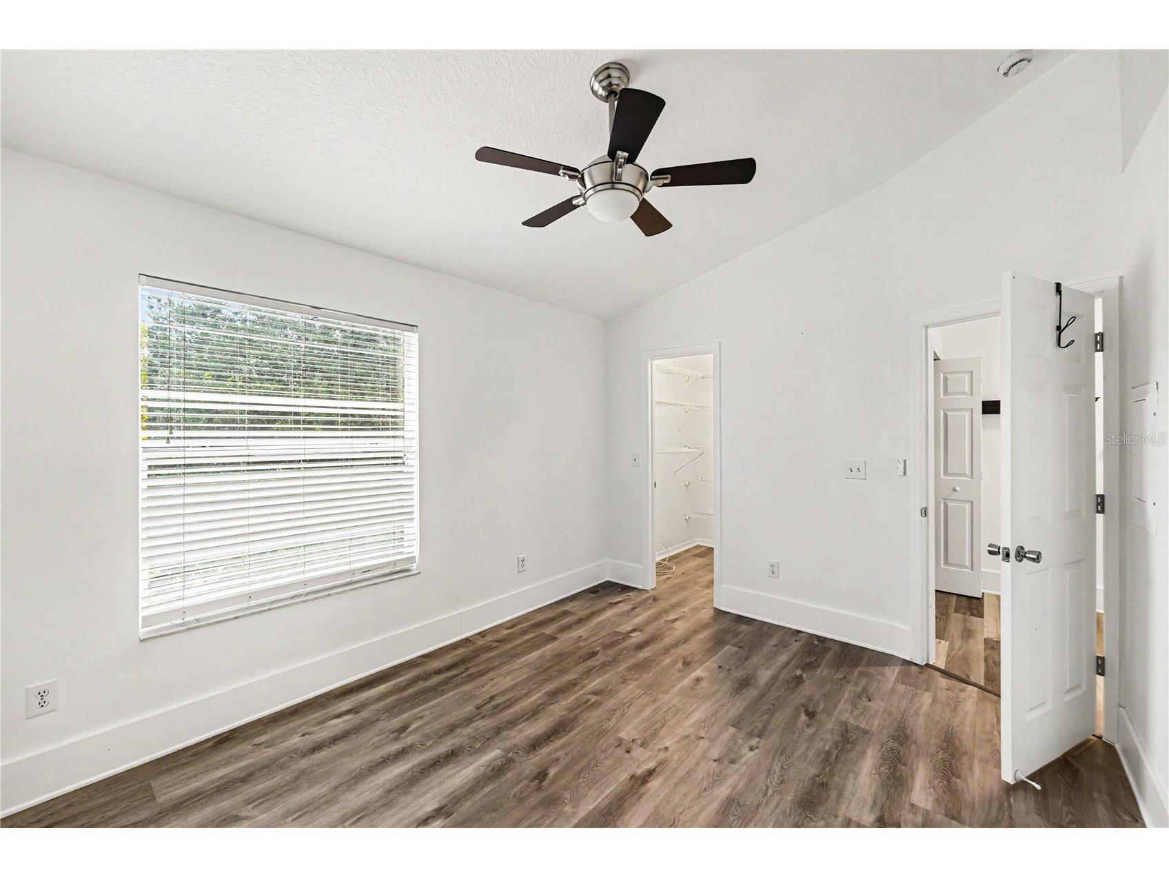 12268 Country White Circle Tampa FL 33635 TB8508625 image16