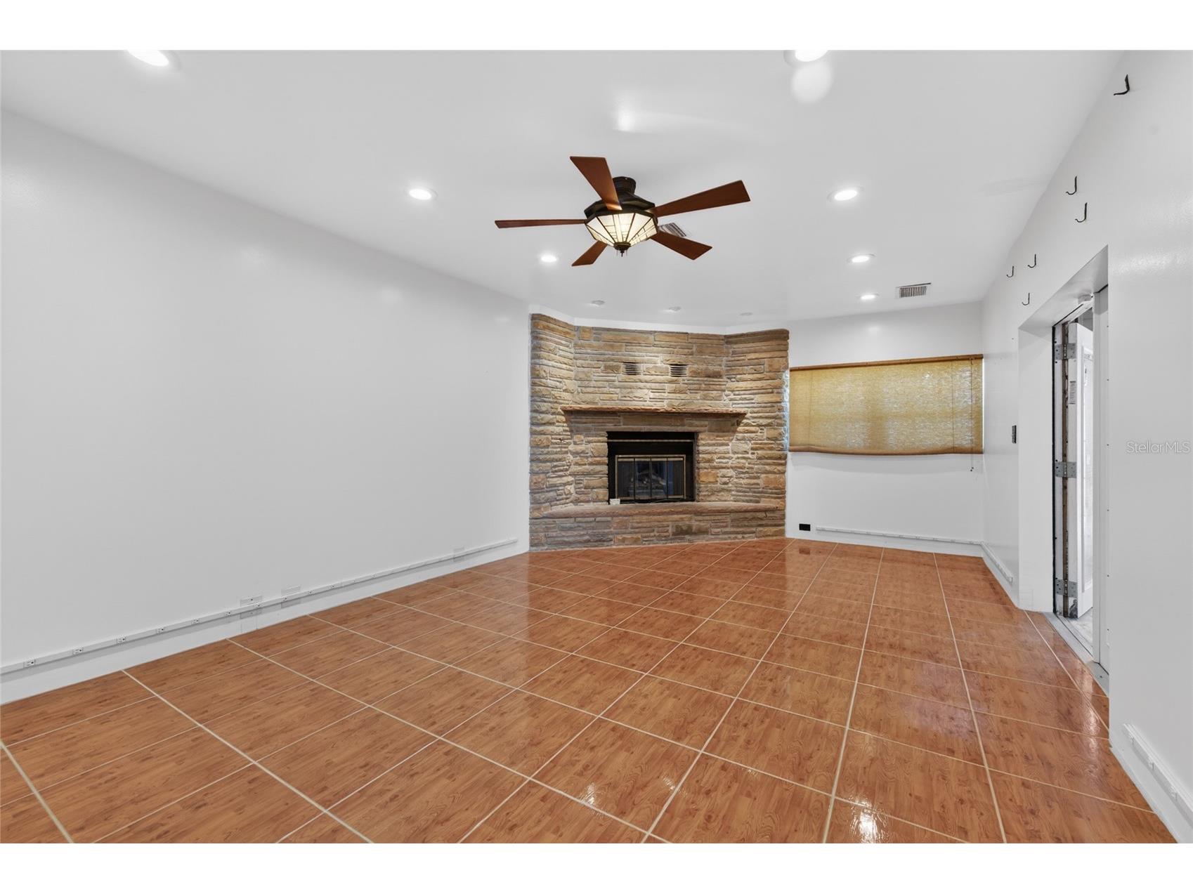 1227 Bel Aire Drive Daytona Beach FL 32118 NS1088375 image9