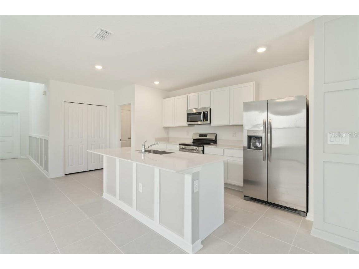 1227 Belle Isle Lane Daytona Beach FL 32124 O6360982 image10