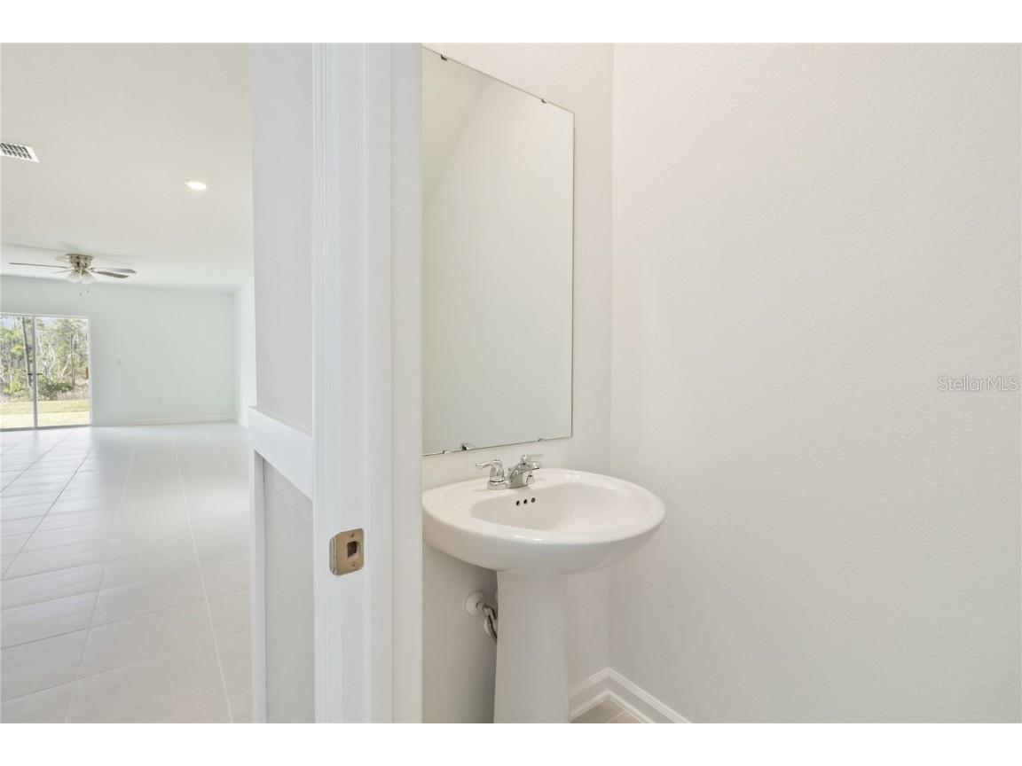 1227 Belle Isle Lane Daytona Beach FL 32124 O6360982 image14