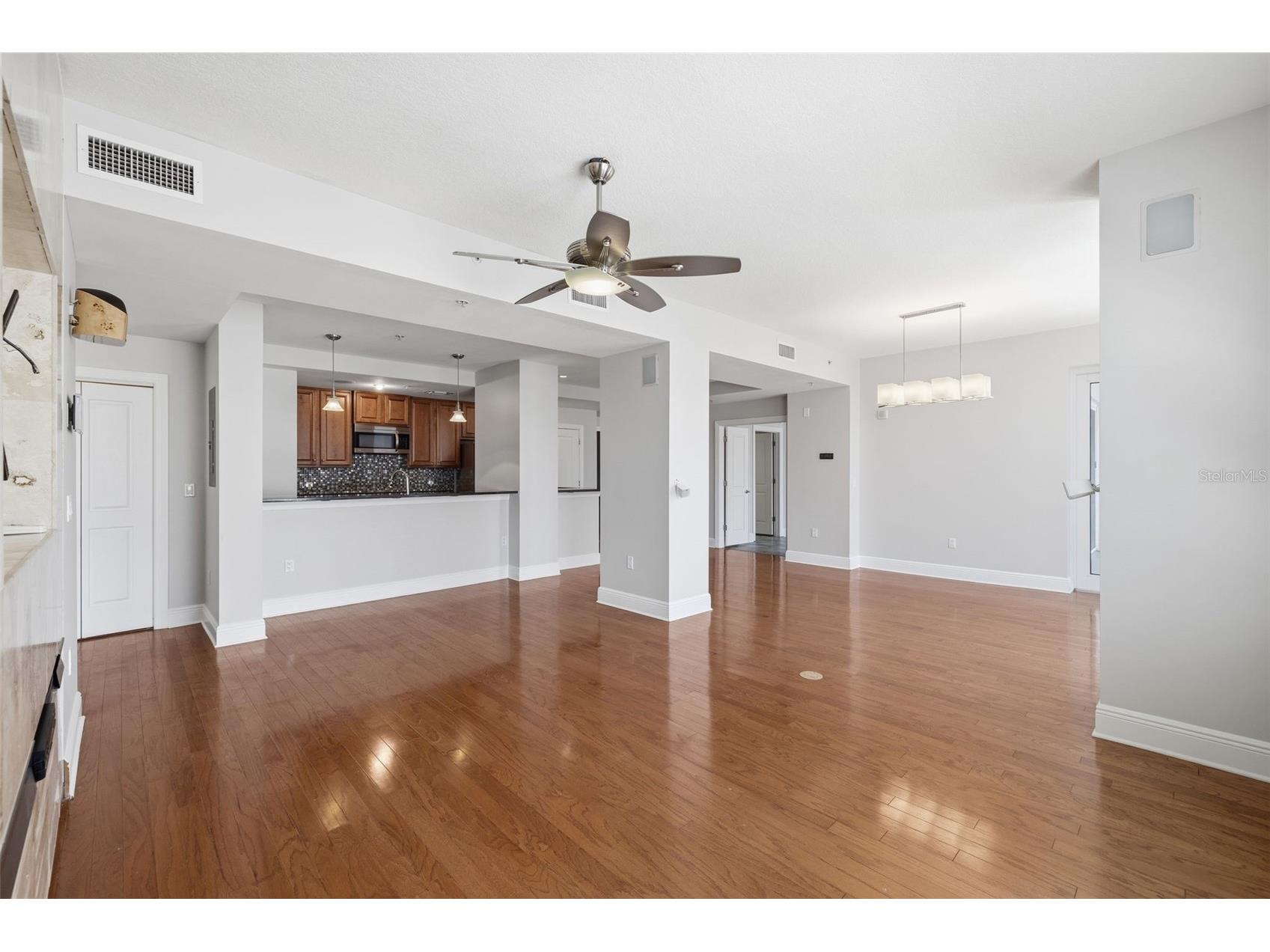 1227 E Madison Street #902 Tampa FL 33602 - YBOR CHANNEL TB8494293 image8