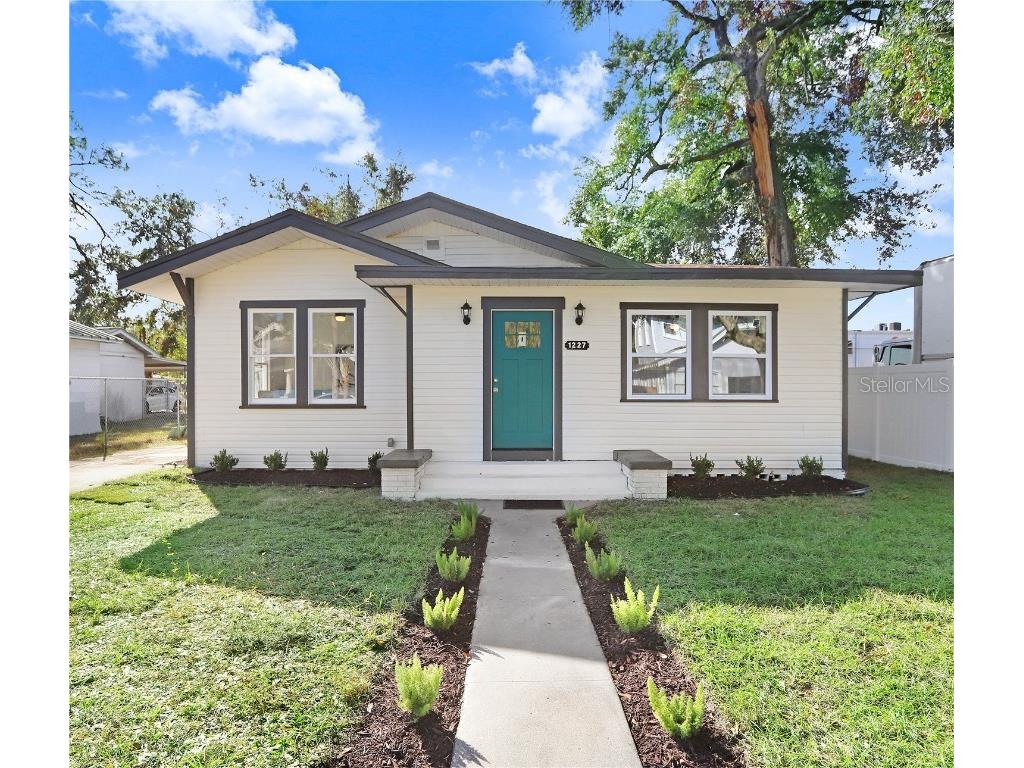 1227 E Mohawk Avenue Tampa FL 33604 TB8328986 image1