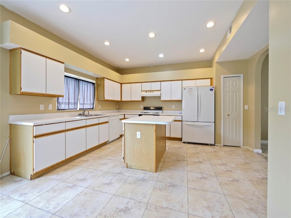 1227 Foxforrest Circle Apopka FL 32712 R4909893 image8