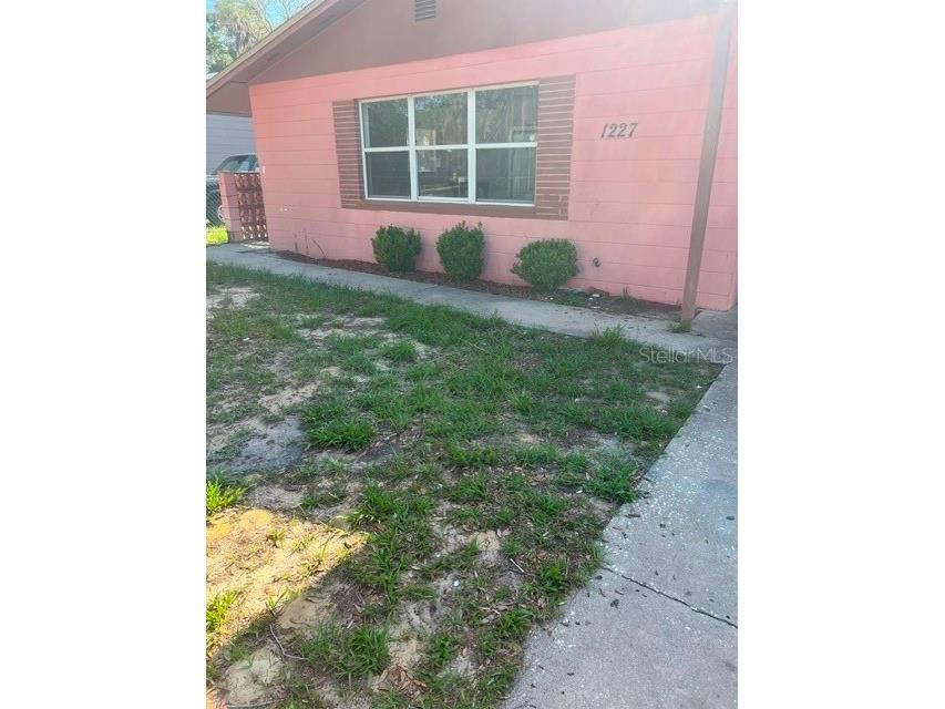 1227 SE 19th Terrace Gainesville FL 32641 GC541250 image2