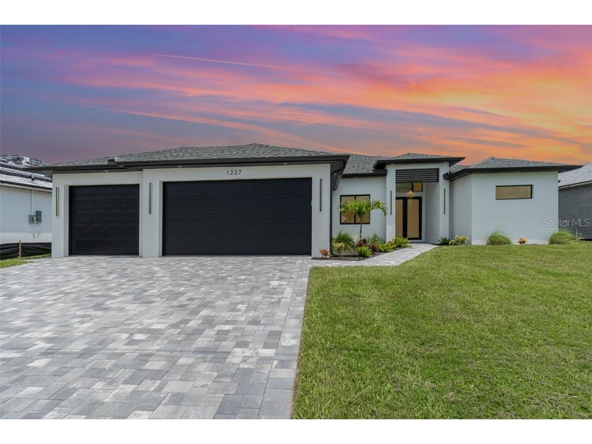 1227 SW 28th Terrace Cape Coral FL 33914 A4619399 image1